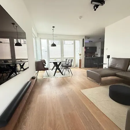 Apartment Premium Near Messe *